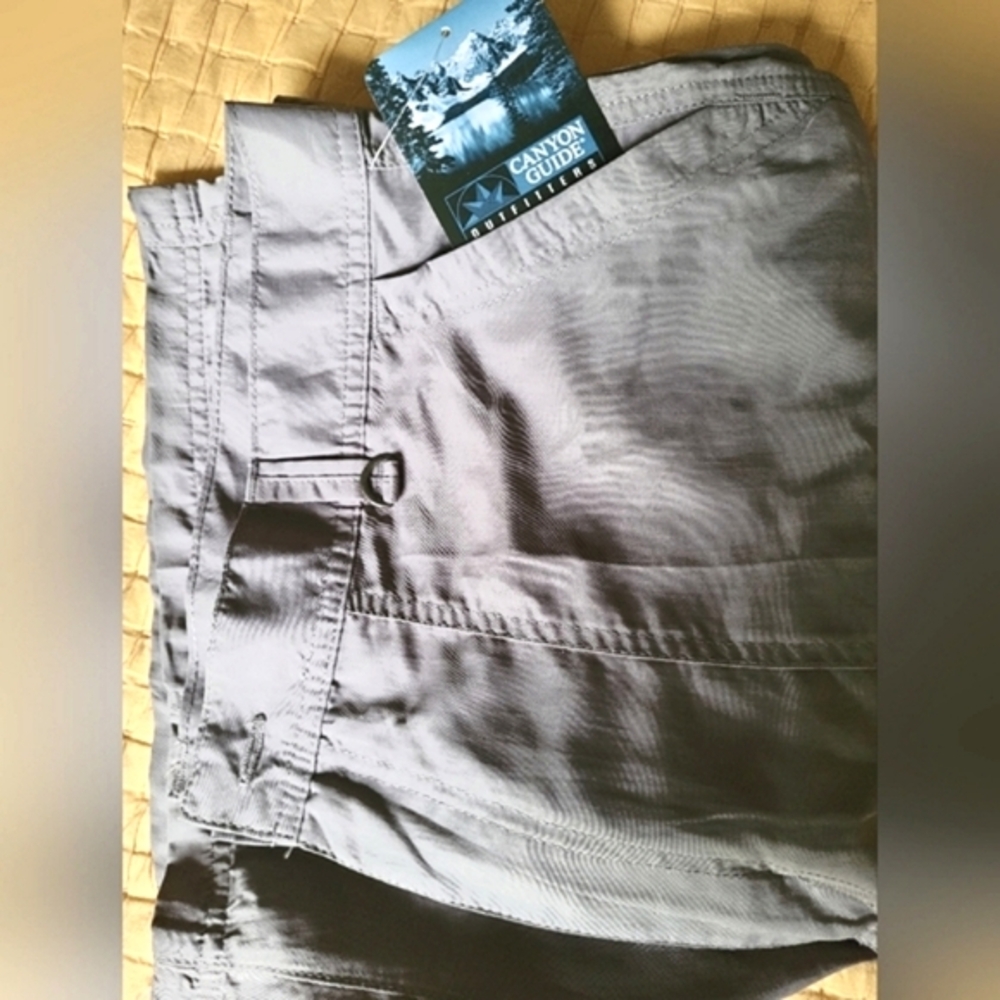 NWT Canyon Guide Outfitters Cargo Summer Shorts 40/L - Picture 4 of 11